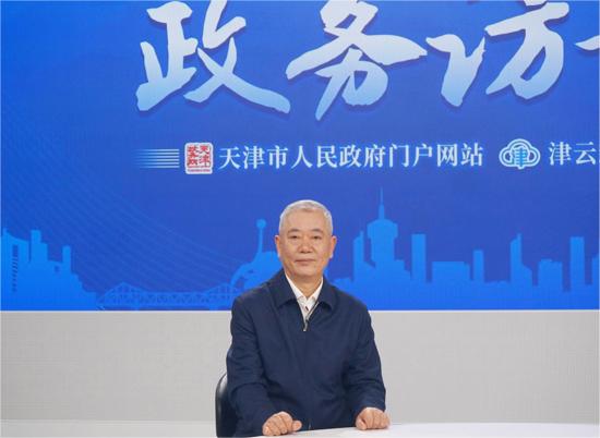 戴东强：介绍本市消费者权益保护情况